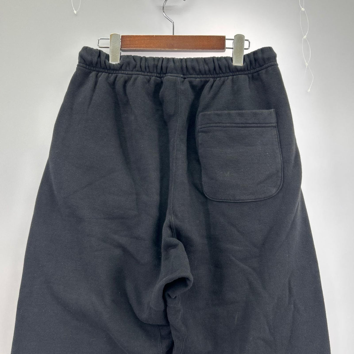 パンツ SWEAT PANTS I LOVE SAINT (S) S ブラック