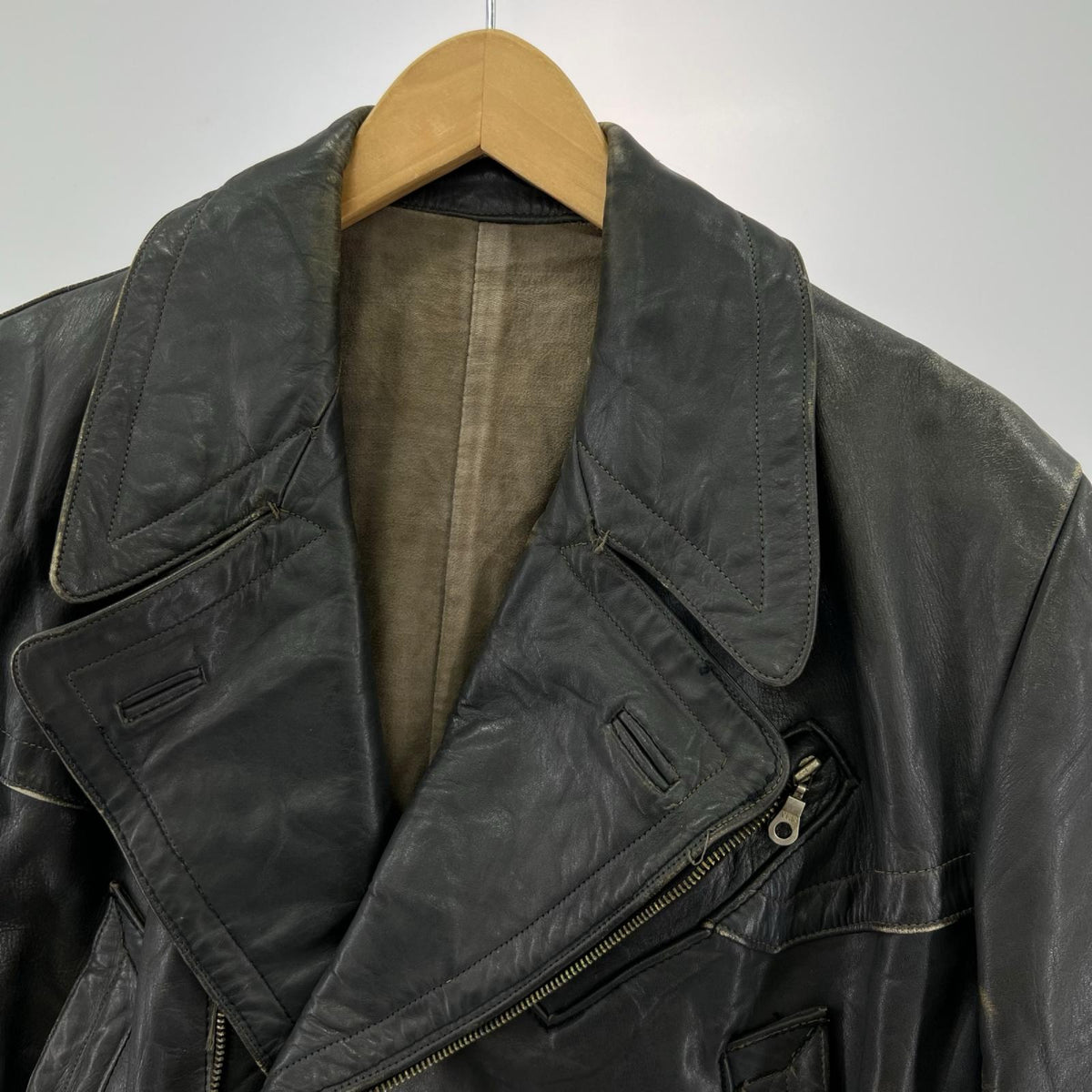 レザージャケット NEUSA FABRIKAT レザージャケット ブラック