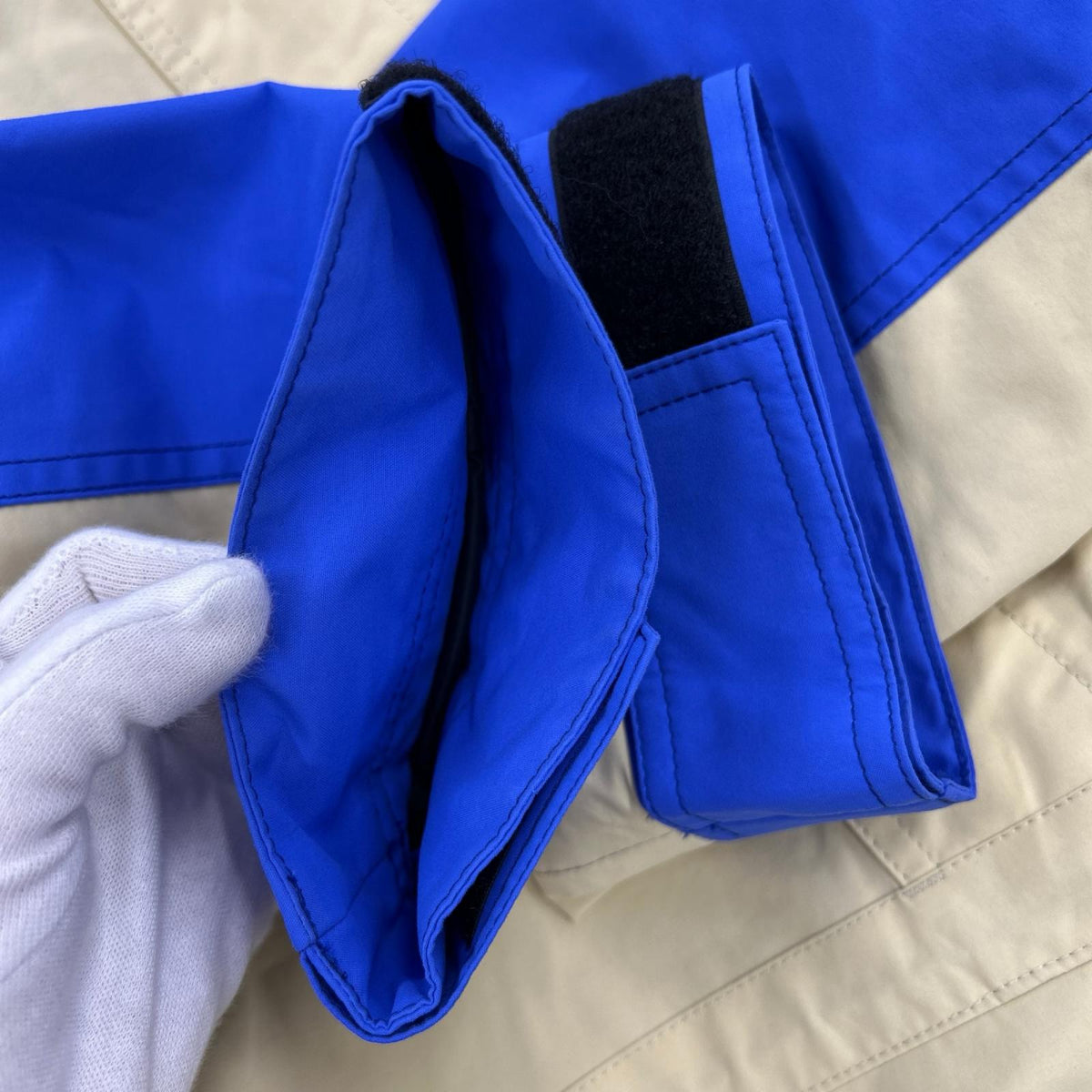 マウンテンパーカー Mountain Light Jacket BEG/BLU XL ベージュ
