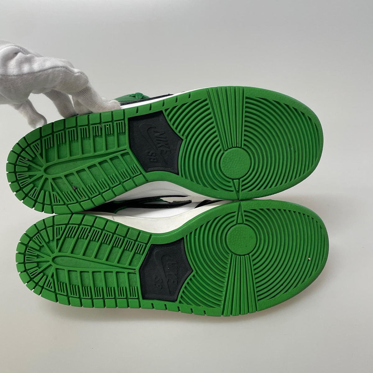 スニーカー SB Dunk Low Pro Black and Classic Green 27.5cm (US9 1/2 UK9 EU45)