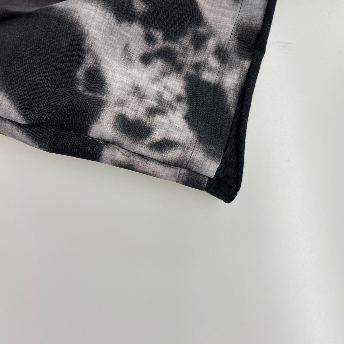 半袖シャツ スキッパーシャツ MONO PRINT 黒 S S