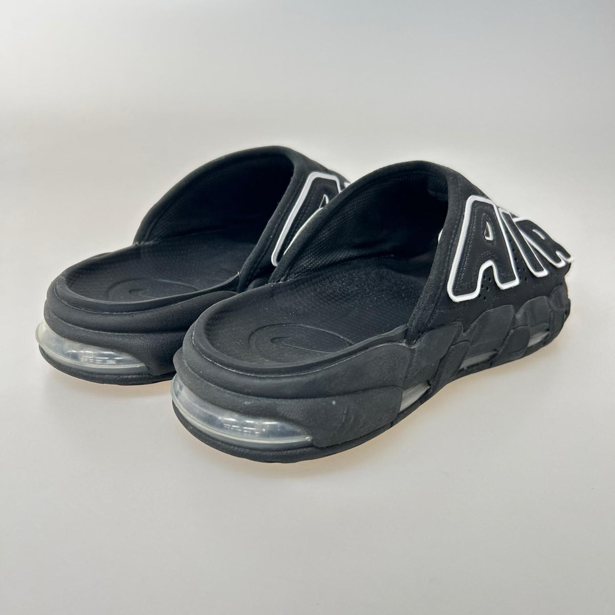 サンダル AIR MORE UPTEMPO SLIDE 黒 DV2132-001 27cm (US9 UK8 1/2 EU44) ブラック