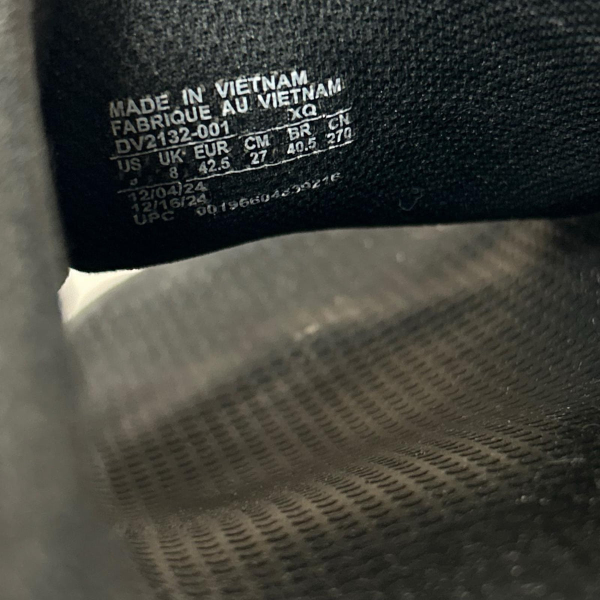 サンダル AIR MORE UPTEMPO SLIDE 黒 DV2132-001 27cm (US9 UK8 1/2 EU44) ブラック