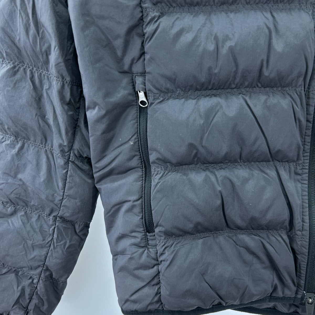 ダウンジャケット total90 Therma-FIT S ブラック