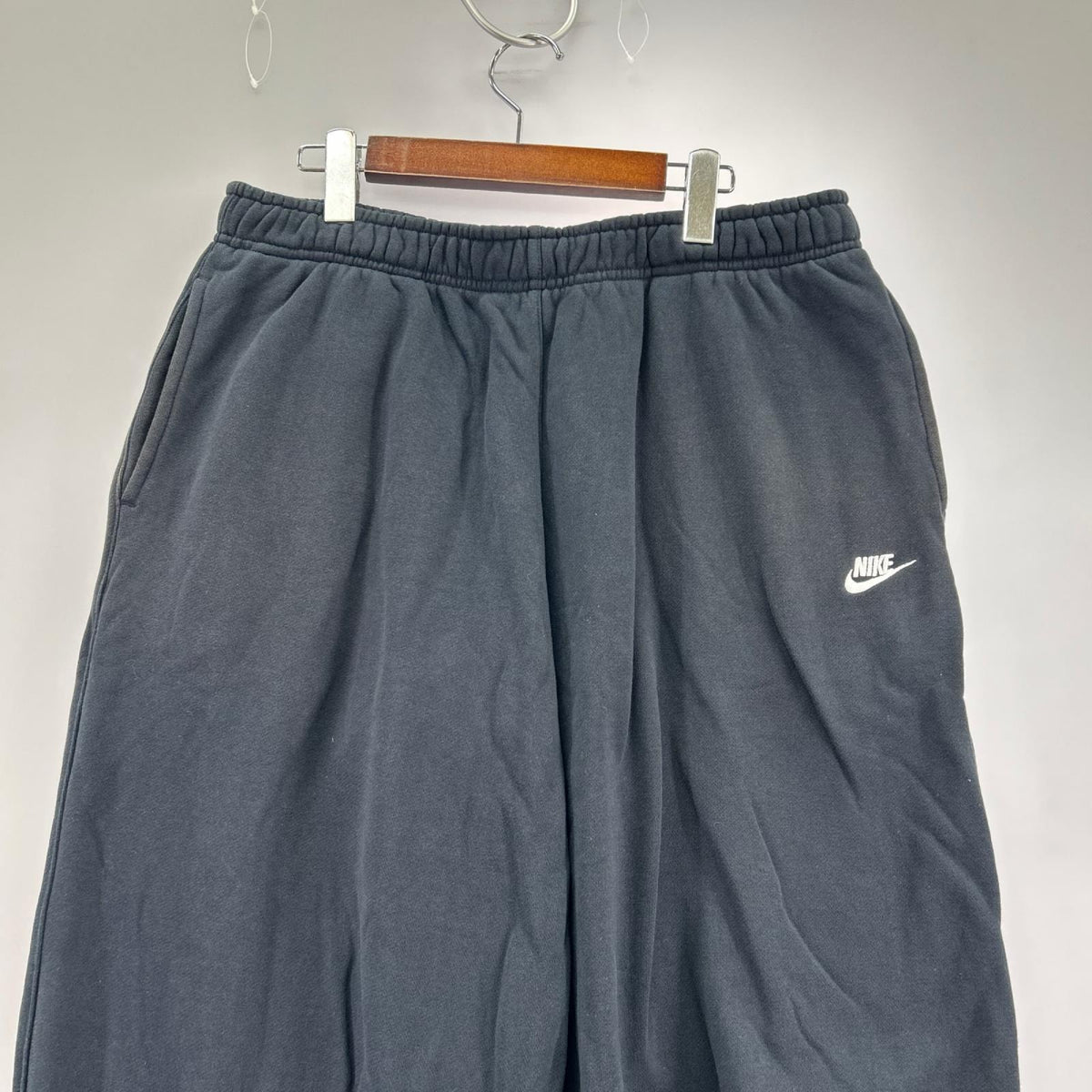 パンツ NIKE スウェットパンツ 黒 (XL) ブラック