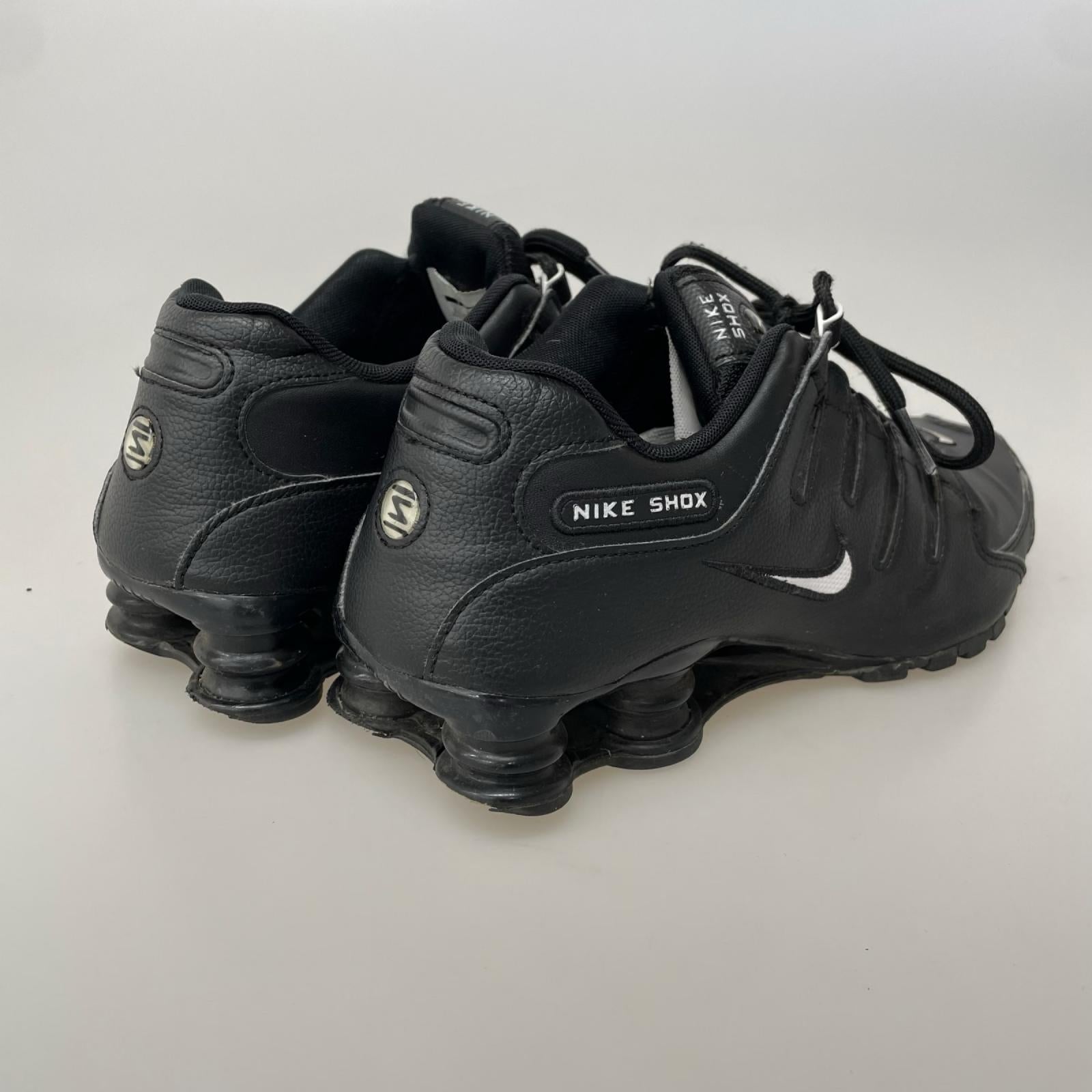 スニーカー NIKE Nike Shox NZ EU 501524-091 黒 (26.5) 26.5cm (US8 1/2 UK8 EU43) ブラック