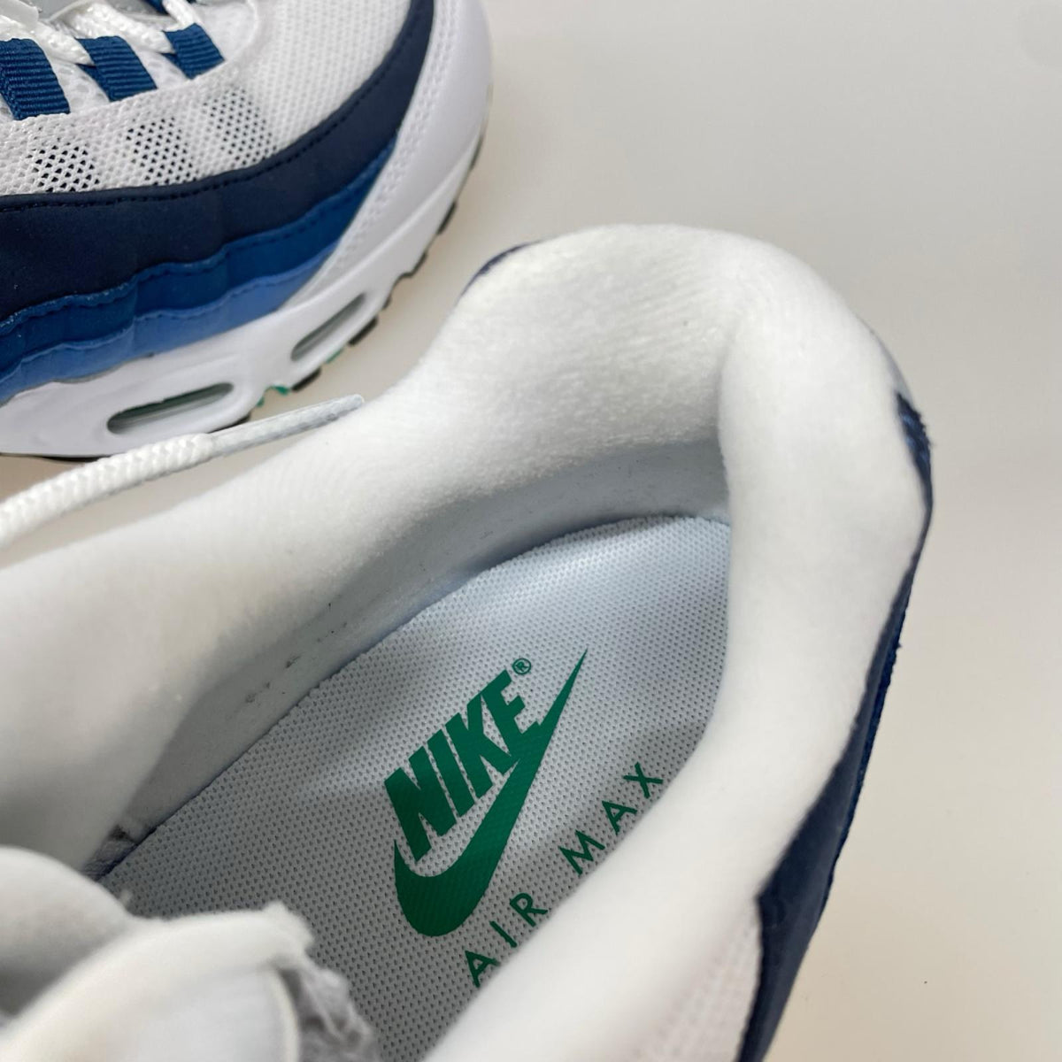 スニーカー NIKE AIR MAX 95 BIG BBL PREMIUM IB7862-100 (27.5) 27.5cm (US9 1/2 UK9 EU45)