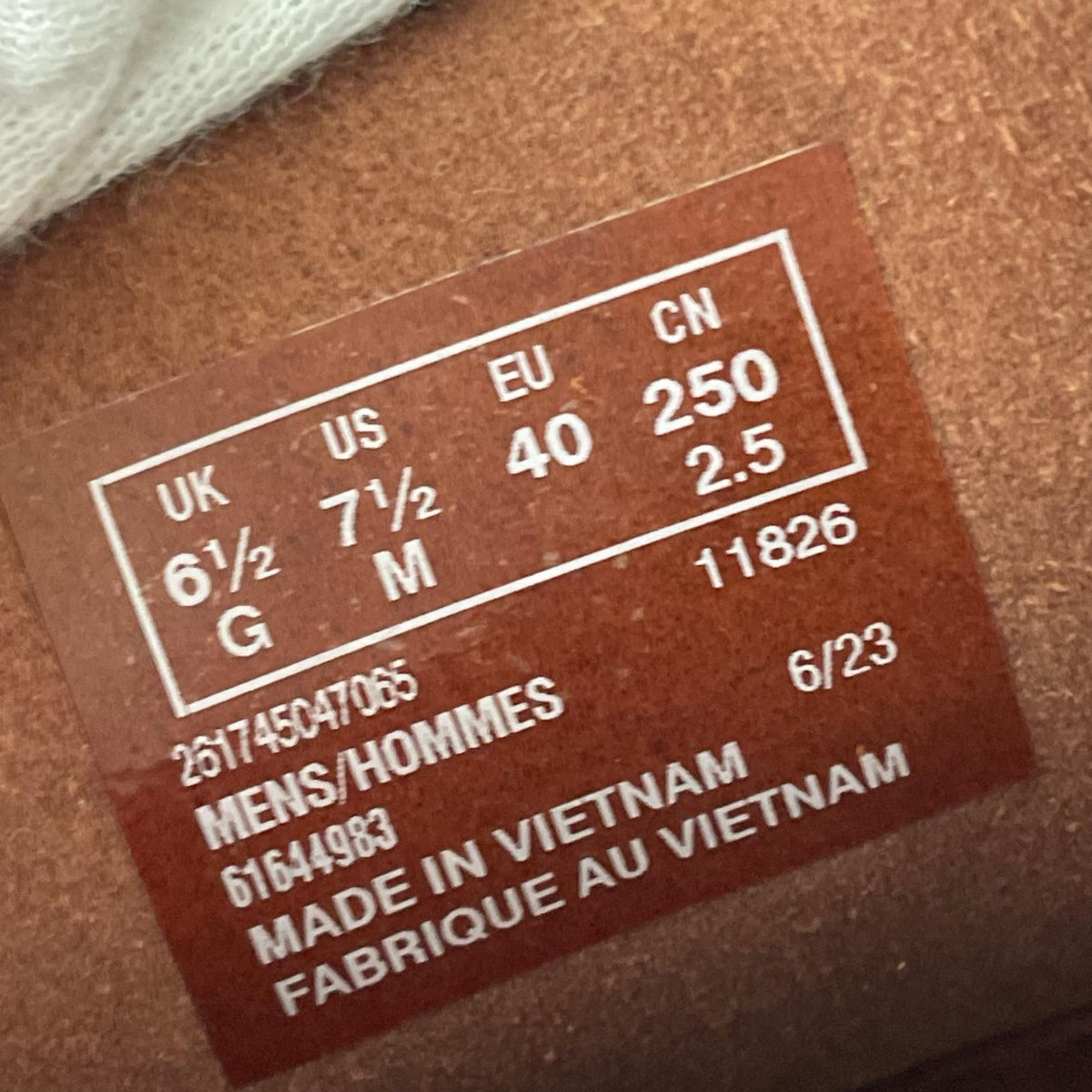 ブーツ Clarks ステッチデザインデザートブーツ 茶 (25.5) ブラウン