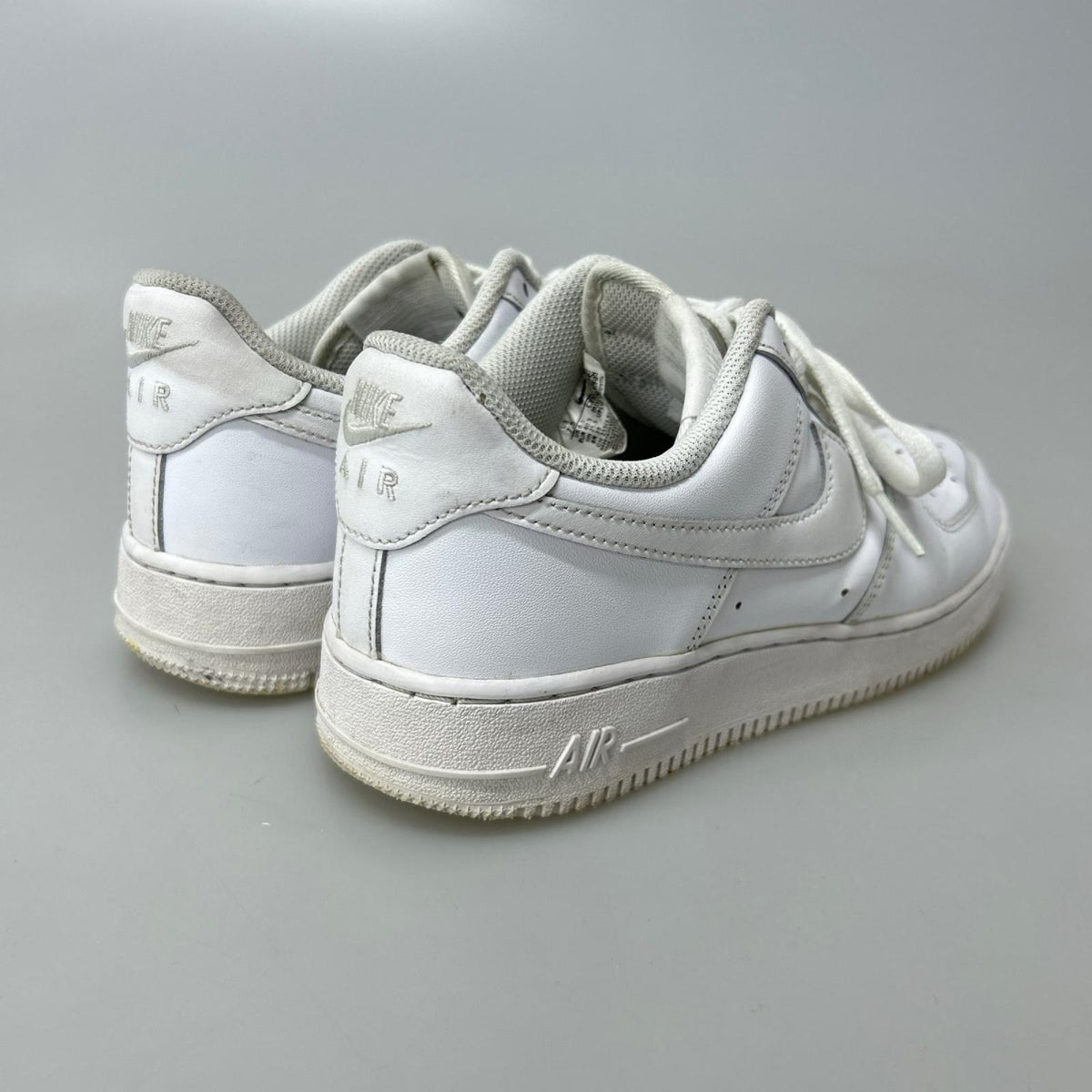 スニーカー AIR FORCE 1 '07 白 (25.5cm) 25.5cm (US7 1/2 UK7 EU41) ホワイト