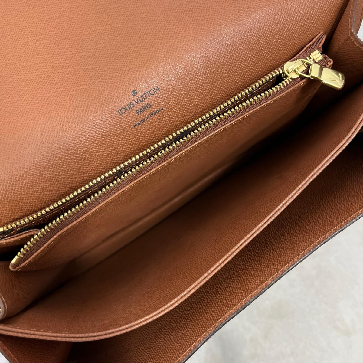 LOUIS VUITTON ラスパイユ モノグラム ワンショルダーM51372