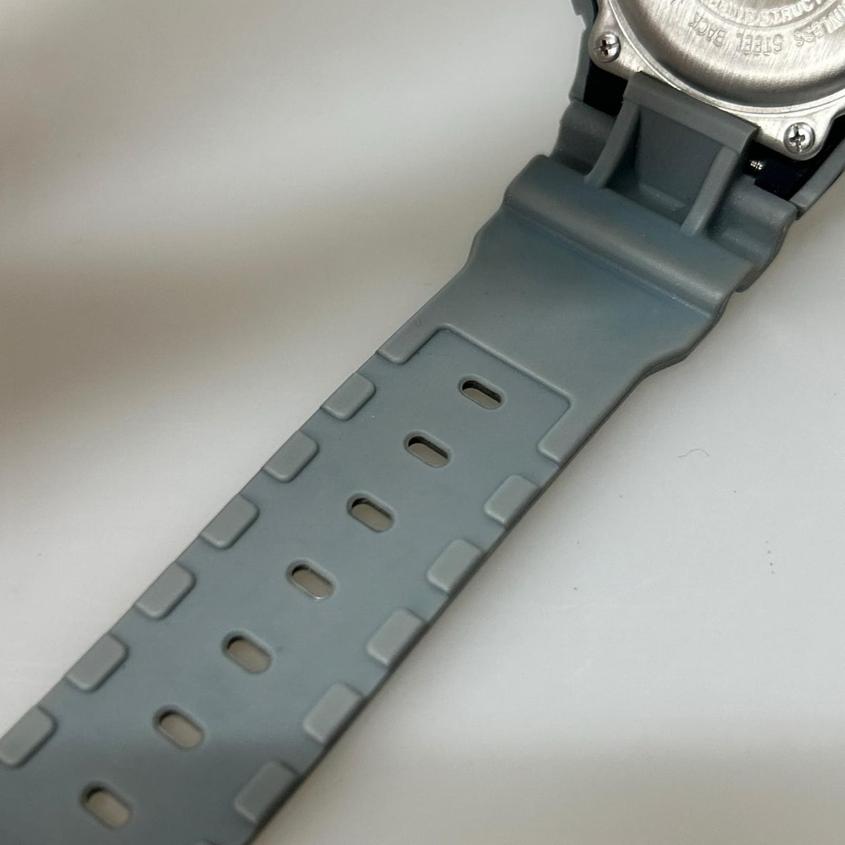 腕時計 DW-5600 シルバー