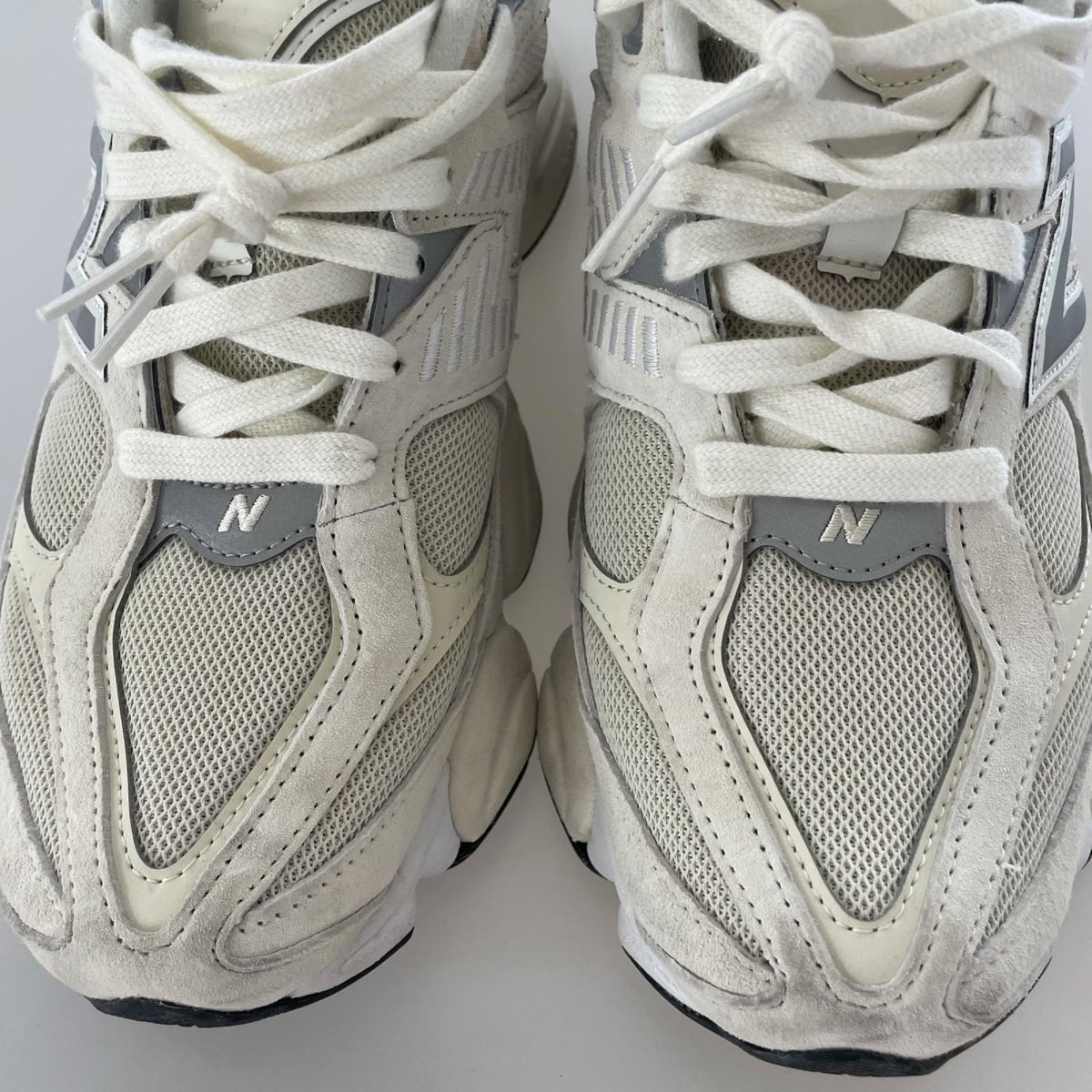 スニーカー U9060WHT(29.0) 29cm (US11 UK10 1/2 EU48) ホワイト