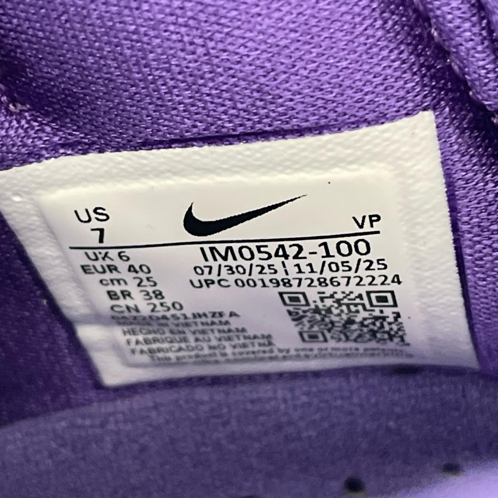 スニーカー NIKE Nike Kobe 1 Protro 81 Points IM0542-100 (25) 25cm (US7 UK6 1/2 EU40) ホワイト