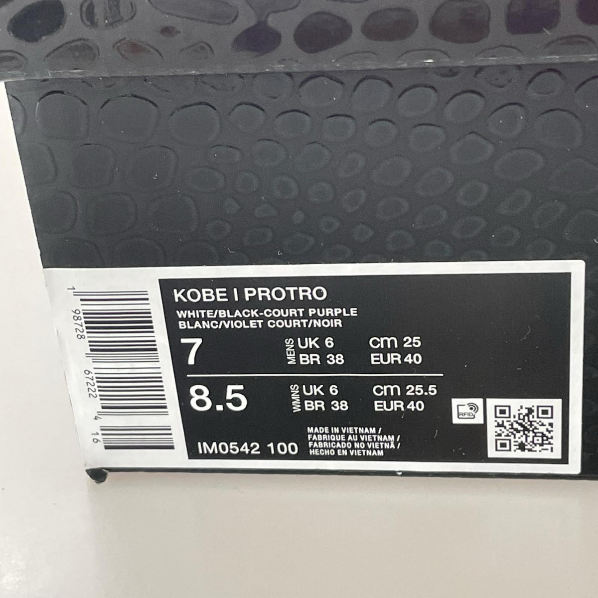 スニーカー NIKE Nike Kobe 1 Protro 81 Points IM0542-100 (25) 25cm (US7 UK6 1/2 EU40) ホワイト