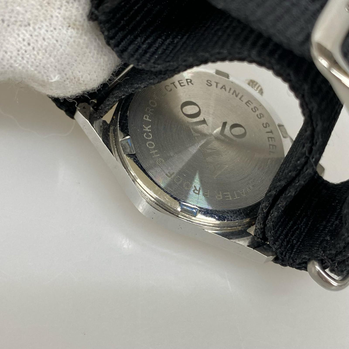 腕時計 OLMA 17 JEWELS 手巻き時計 オレンジ