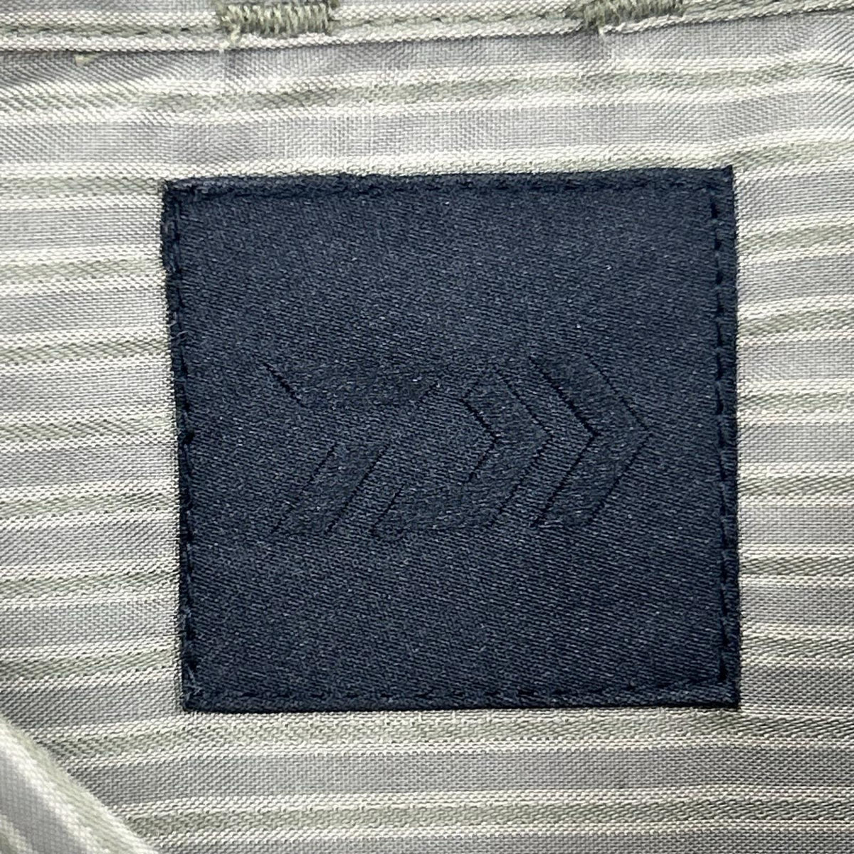 長袖シャツ TECH REGULAR STRIPE SHIRT L/S WOLF GRAY