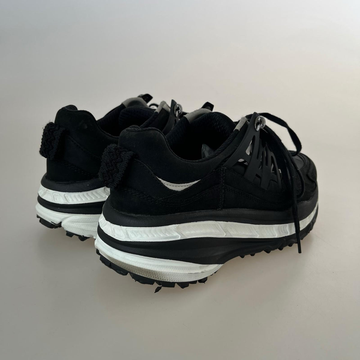 スニーカー × White Mountaineering (26.5cm) ブラック