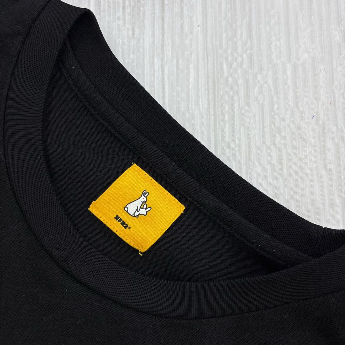 半袖Tシャツ だるまラビット刺繍 XL 黒 ブラック