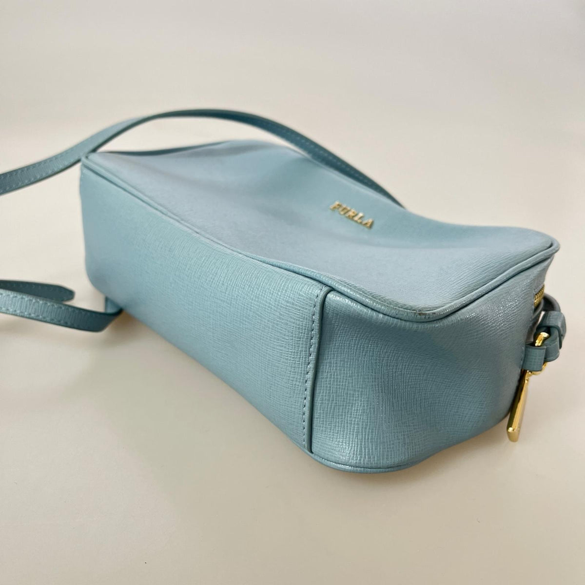 ショルダーバッグ FURLA ショルダーバッグ ブルー