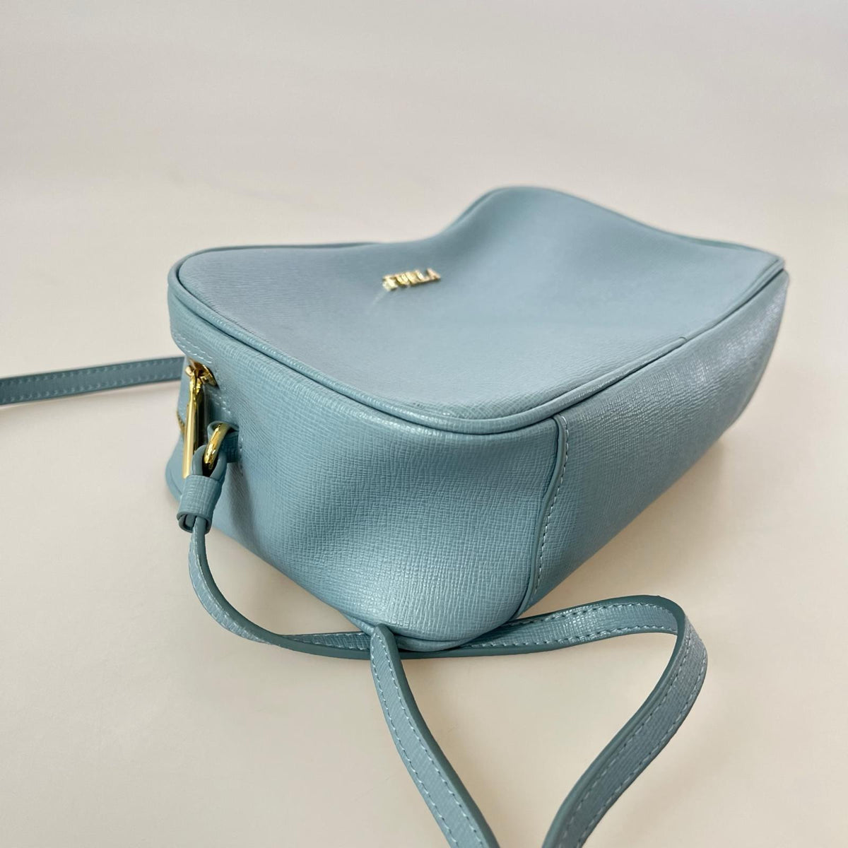 ショルダーバッグ FURLA ショルダーバッグ ブルー