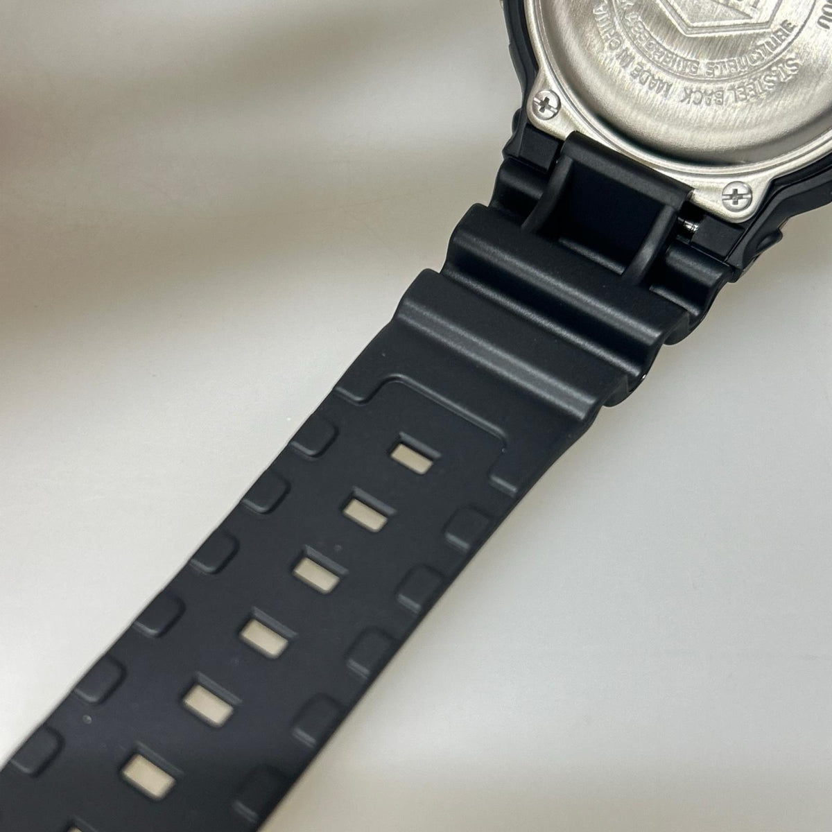 腕時計 5900 SERIES / DW-5900U-1JF / デジタル時計 ブラック
