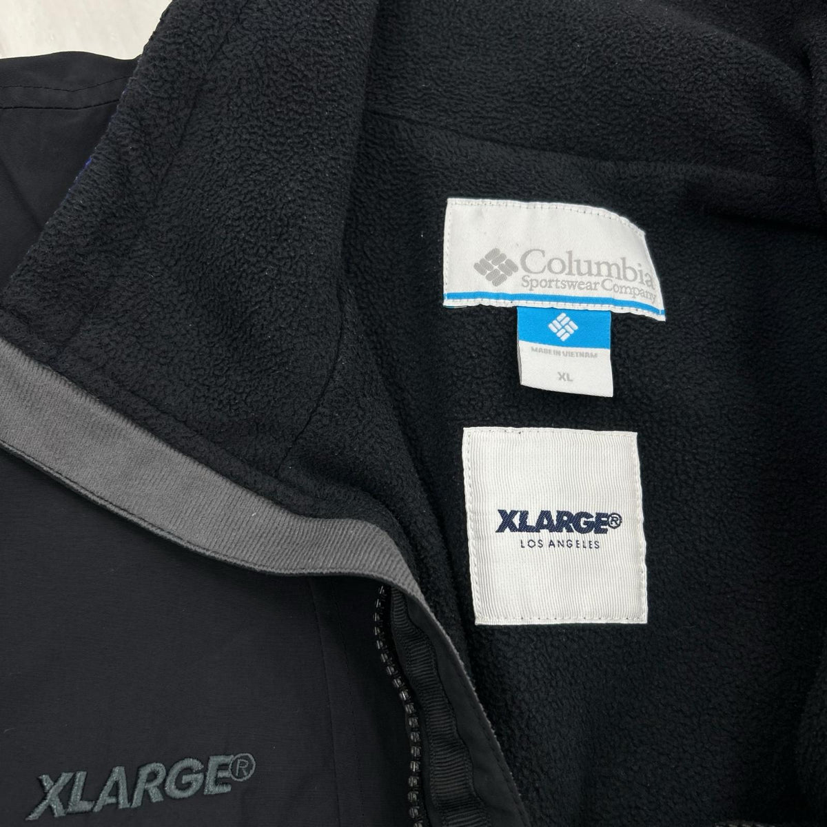 ジャケット Columbia ジップフリース 黒 XL ブラック