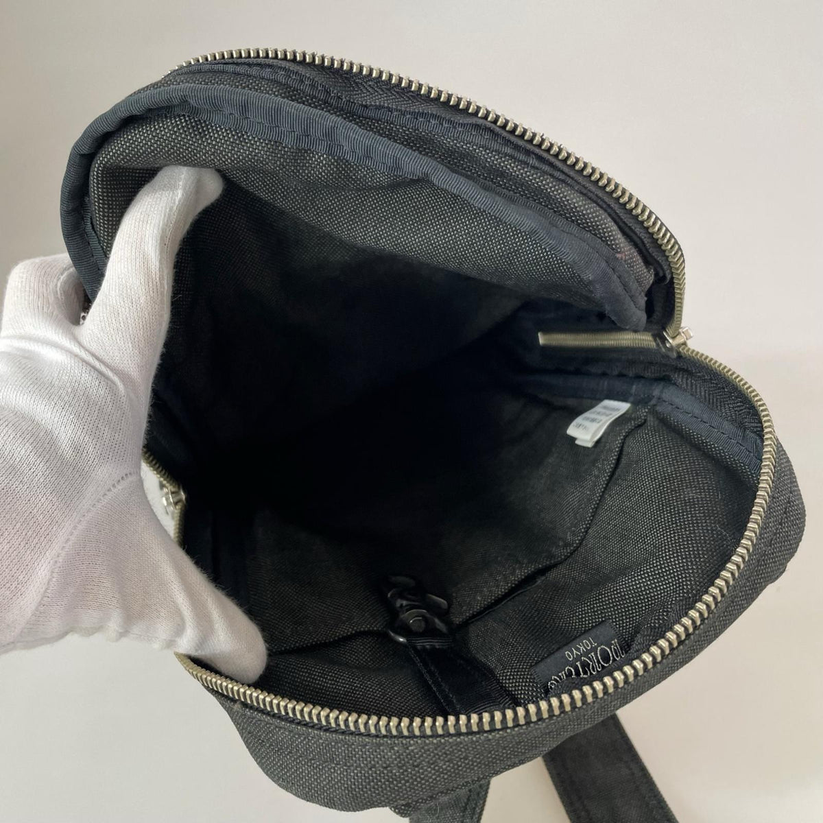 ボディバッグ SMOKY ショルダーバッグ ブラック