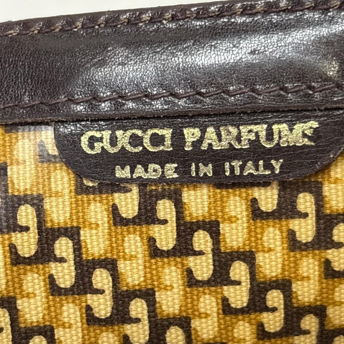 GUCCI/スエード/クラッチバッグ