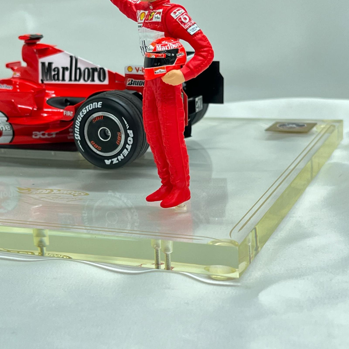 フェラーリ 1/18 248 F1 Hot Wheels スケールカー