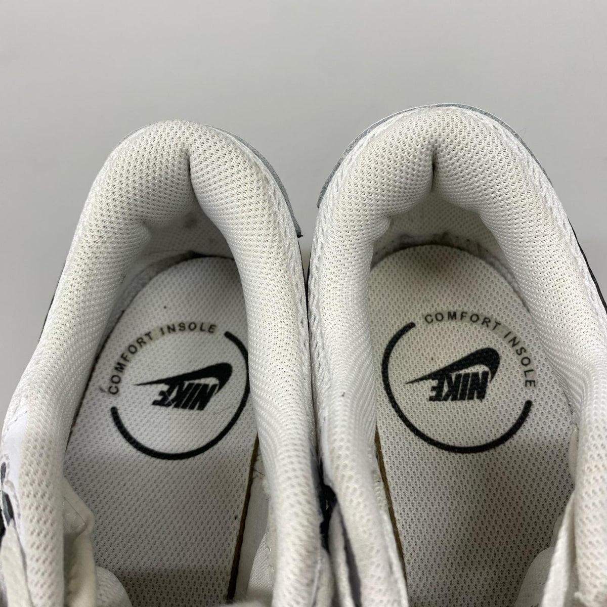 スニーカー DM9537-103 白 27cm (US9 UK8 1/2 EU44)