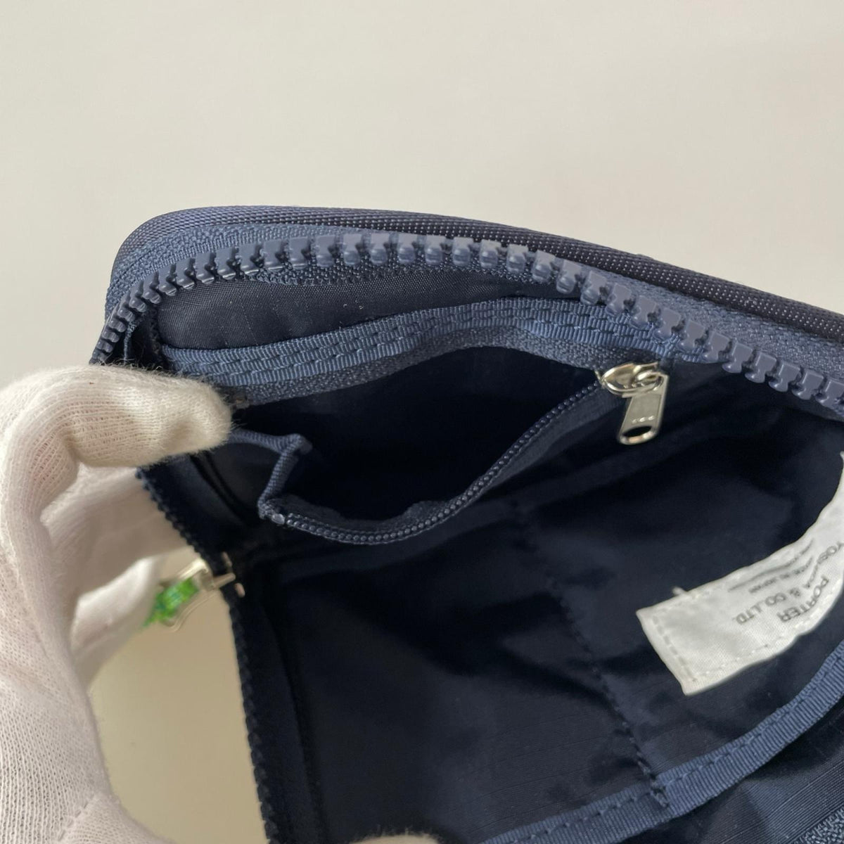 コンパクトウォレット HEXARIA WALLET ネイビー