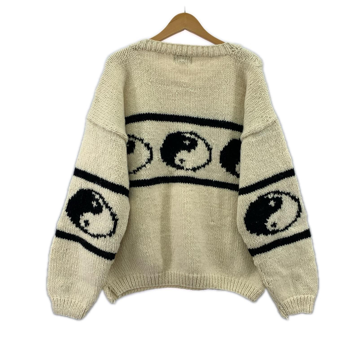 ニット Mac Mahon Knitting Mills 陰陽クルーネックニット