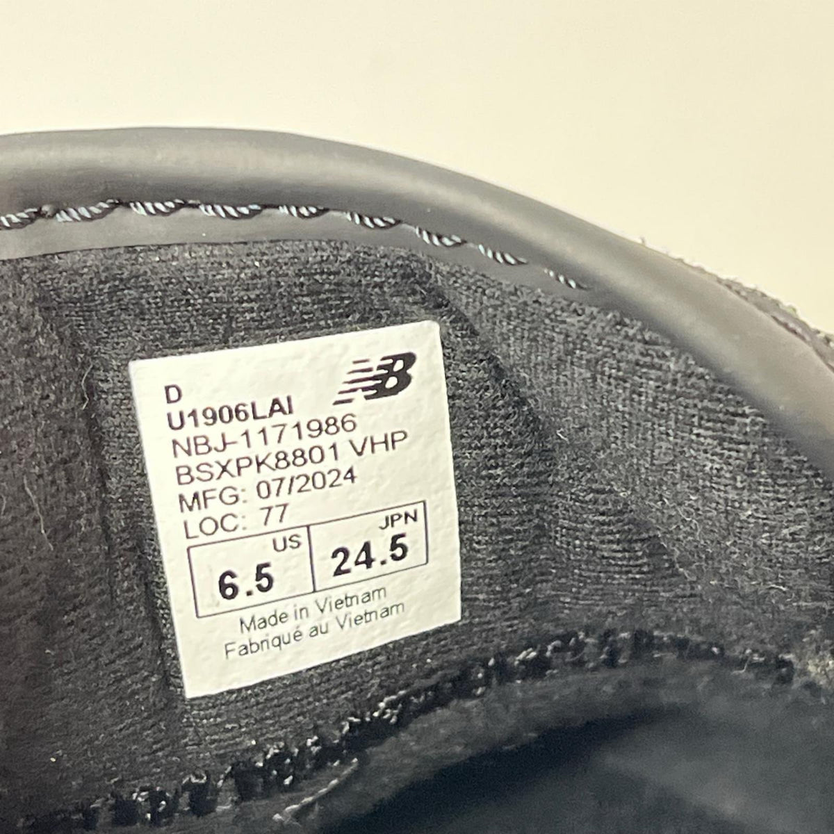 スニーカー U1906LAI/24.5cm/BLK 24.5cm (US6 1/2 UK6 EU39) ブラック