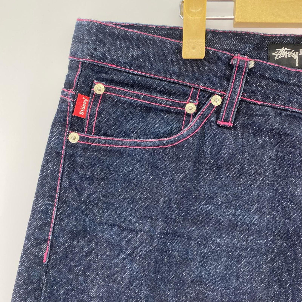 ショートパンツ デニムショーツ ピンクステッチ・ペイント インディゴ (34) 34 ネイビー