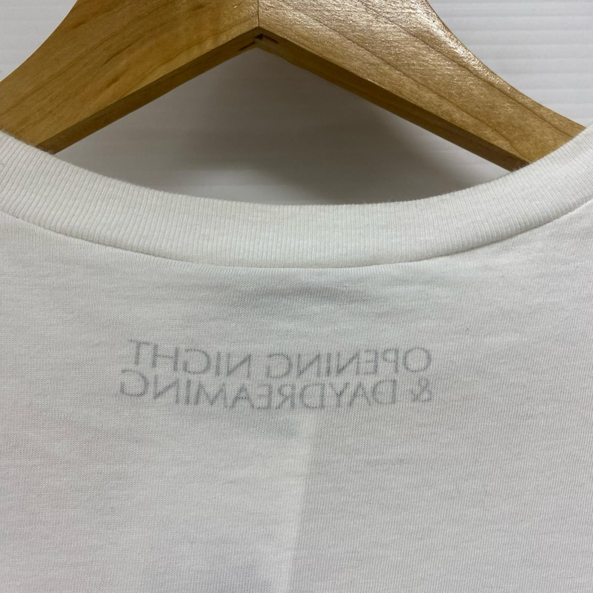 Dior グラフィックデザインTEE 白