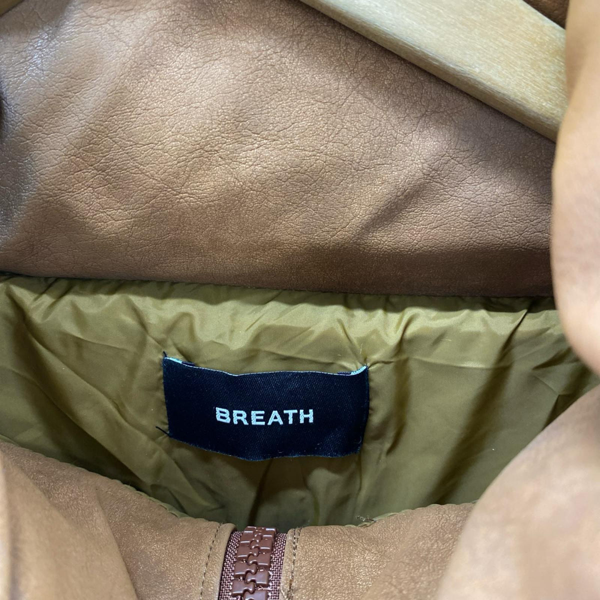 ダウンジャケット BREATH フェイクレザー ダウンジャケット L ブラウン