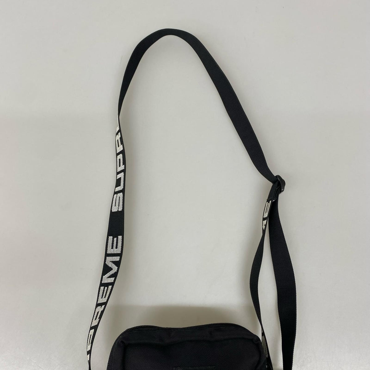 ショルダーバッグ 18ss SHOULDER BAG BOX LOGO 黒 ブラック