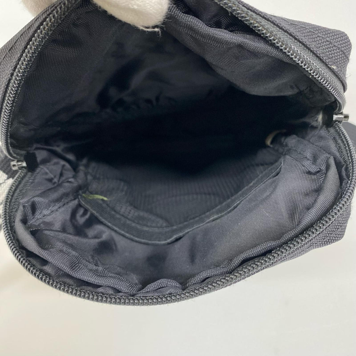 ショルダーバッグ 18ss SHOULDER BAG BOX LOGO 黒 ブラック