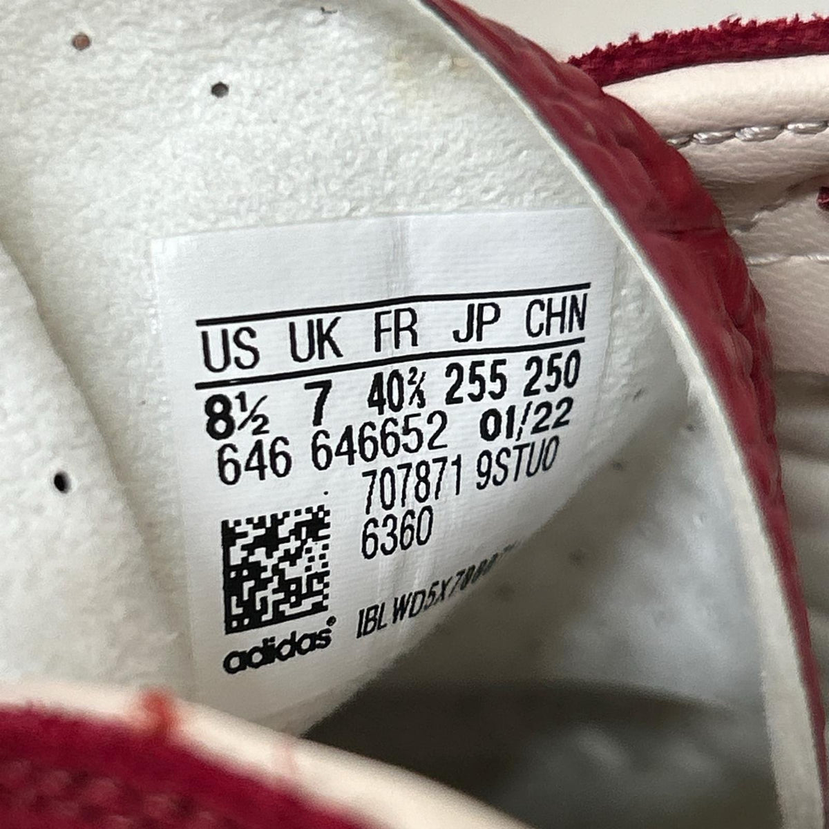 ×adidas Gazelle Red Velvet 25.5cm 25.5cm (US7 1/2 UK7 EU41)