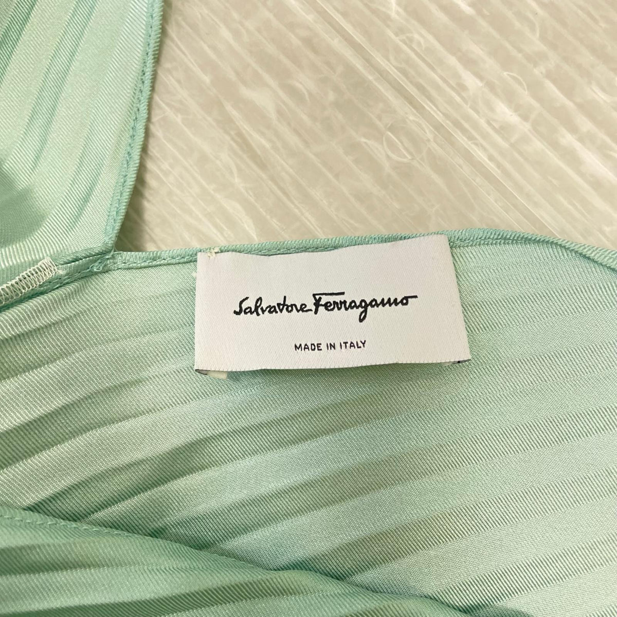 S.Ferragamo シルクプリーツ ロングワンピース S