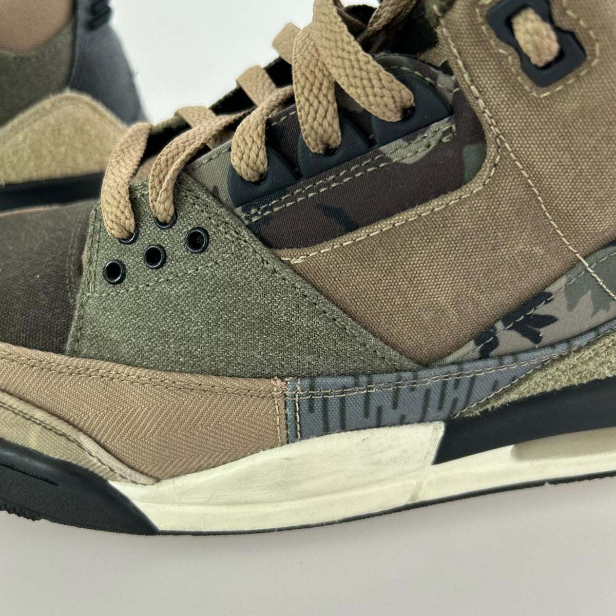 スニーカー NIKE AIR JORDAN 3 RETRO Patchwaork 27.5 27.5cm (US9 1/2 UK9 EU45)