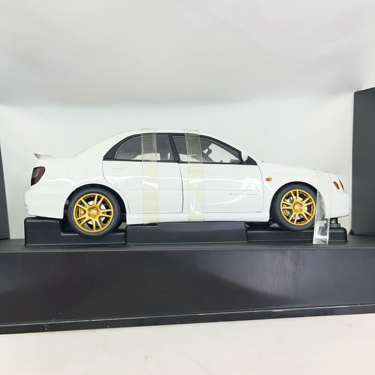 AUTO ART subaru newage impreza wrxst1 スケールカー