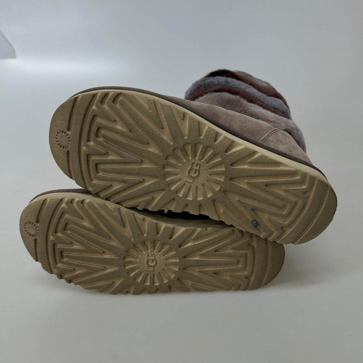 ブーツ UGG 1012391 タニア ムートンブーツ 24cm (US6 UK5 1/2 EU38)