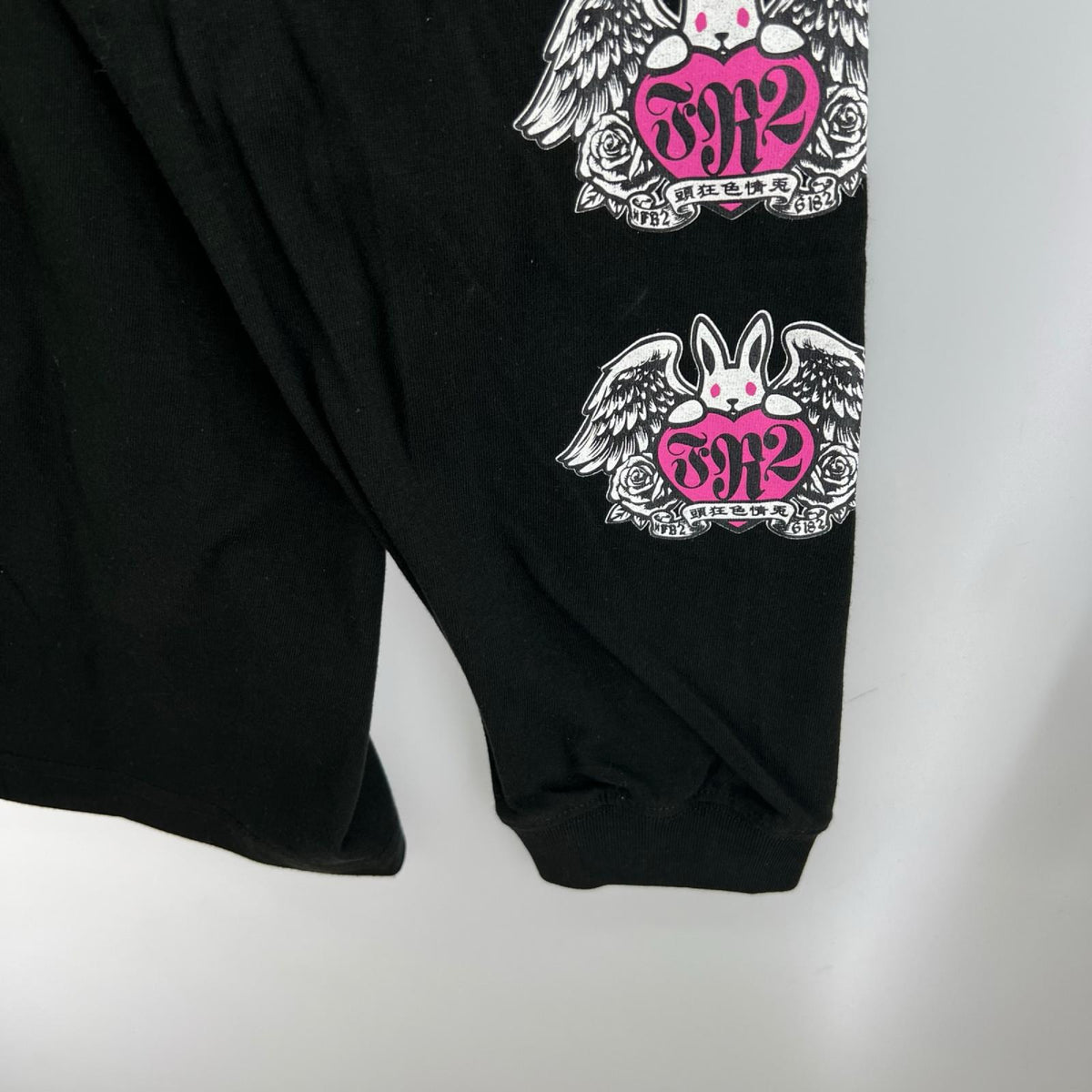 長袖Tシャツ ウサギ 黒 (L) L ブラック