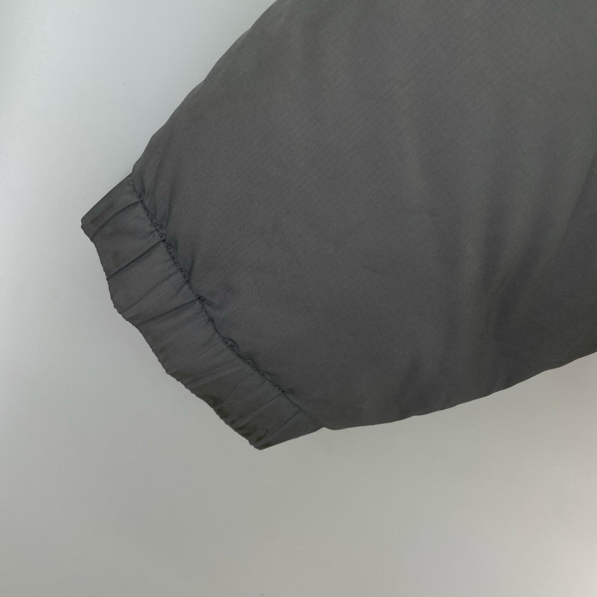 ダウンジャケット old stussy 白タグ 中綿ダウン M グレー