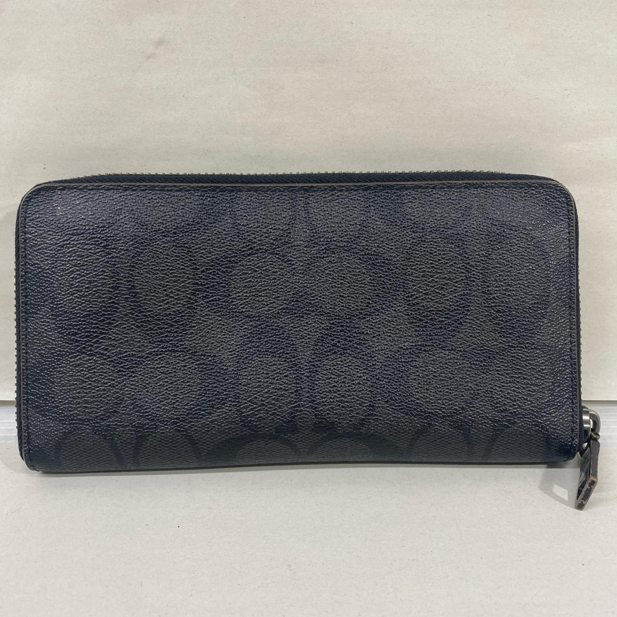 ッシグネチャー レザー 財布 F25517