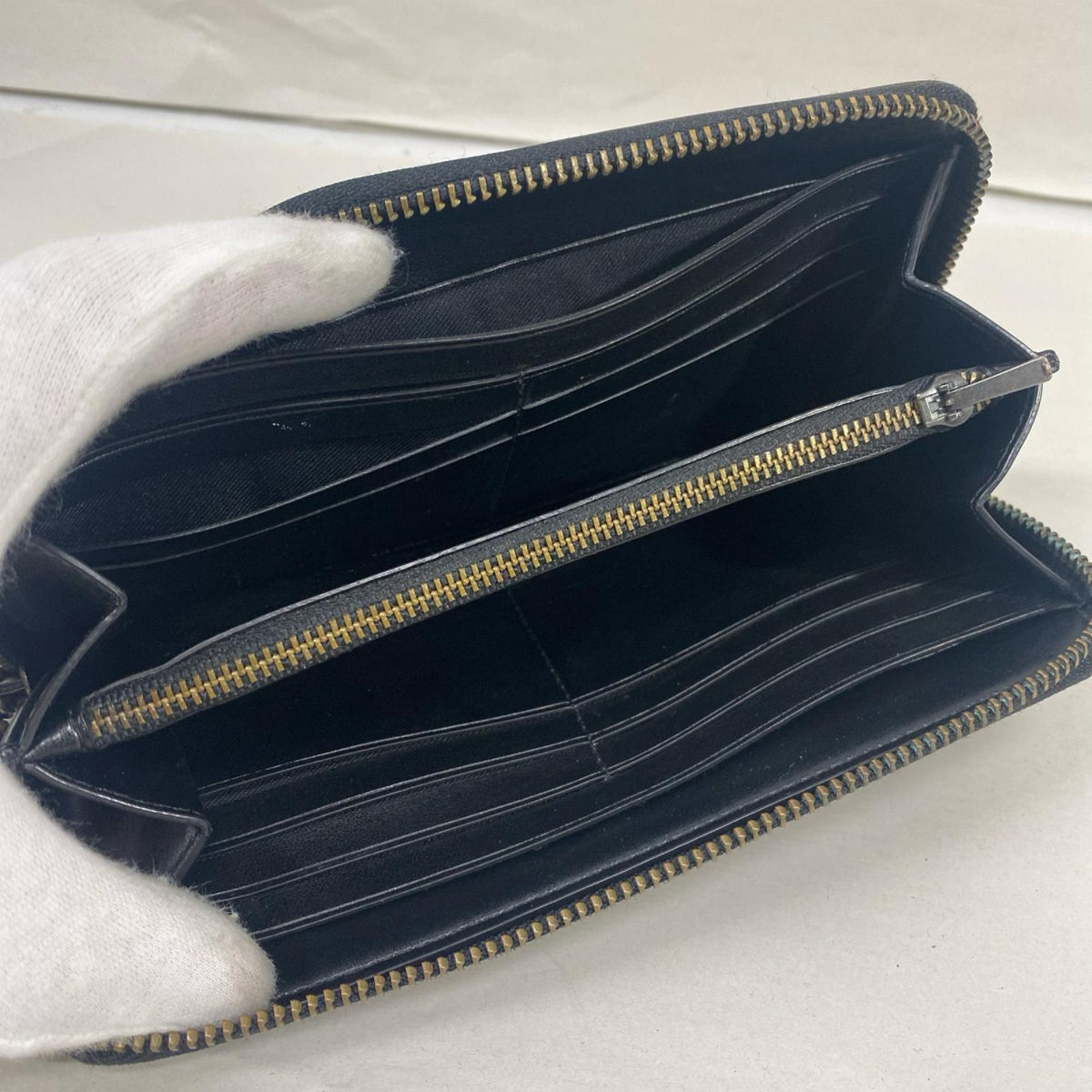 ッシグネチャー レザー 財布 F25517