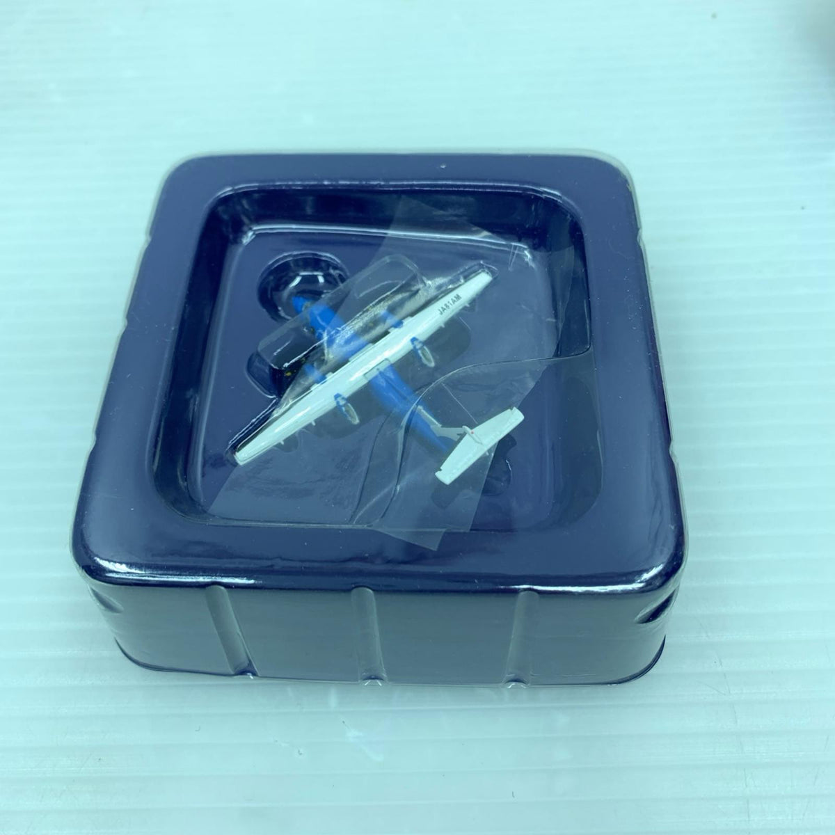 BOMBARDIER DASH8-100 1:400 ミニカーその他