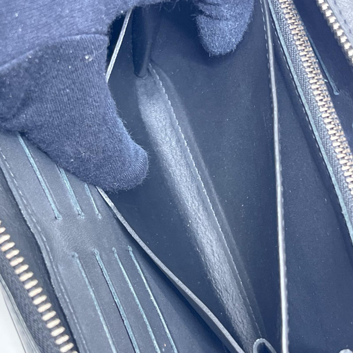 LV/アンフィニジッピーウォレット/N61254