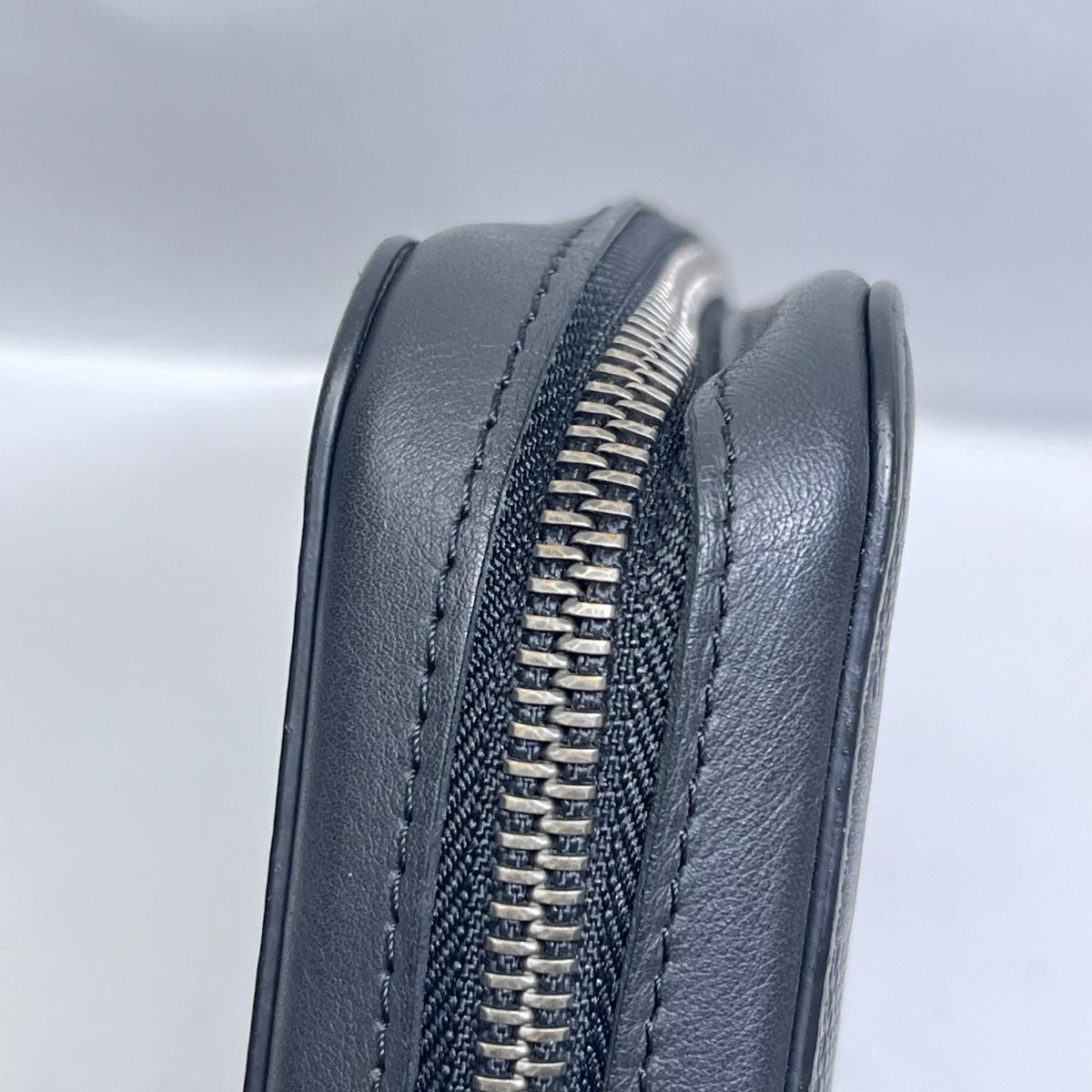 LV/アンフィニジッピーウォレット/N61254